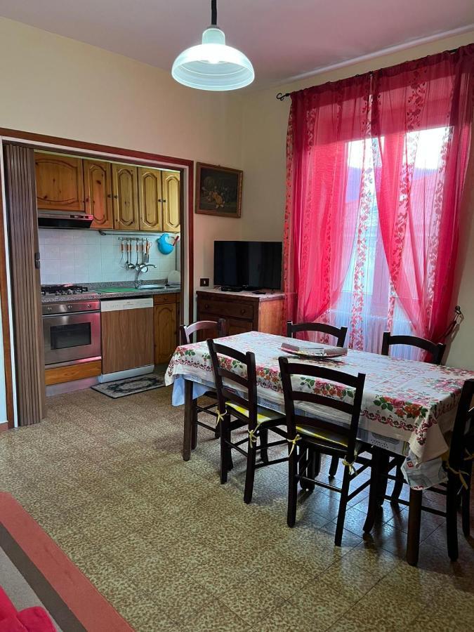La Ca Del Menec Apartment Lierna Bagian luar foto