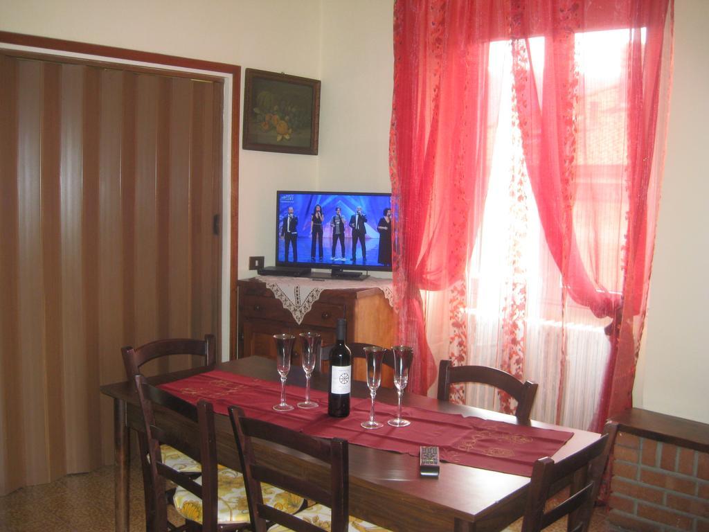 La Ca Del Menec Apartment Lierna Bagian luar foto