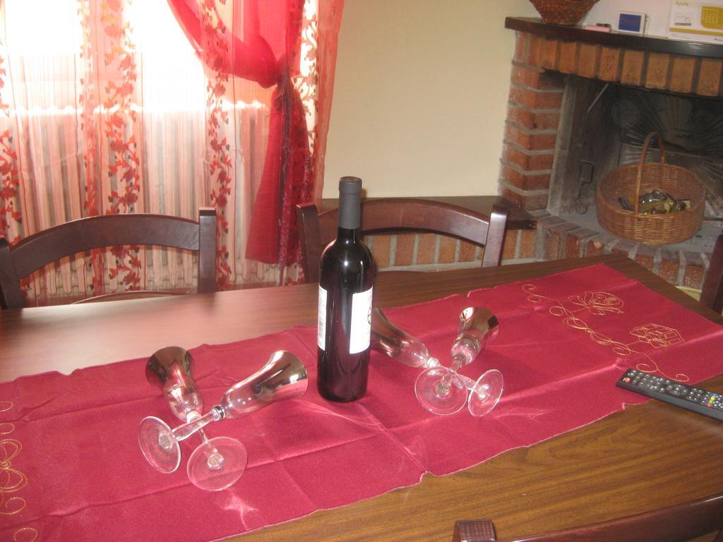 La Ca Del Menec Apartment Lierna Bagian luar foto